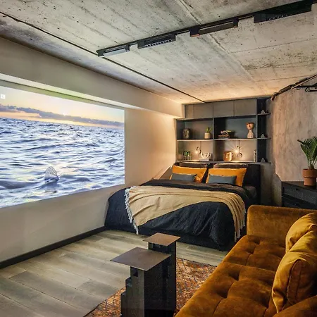 Rusty Wave Loft In *