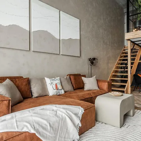 Rusty Wave Loft In *